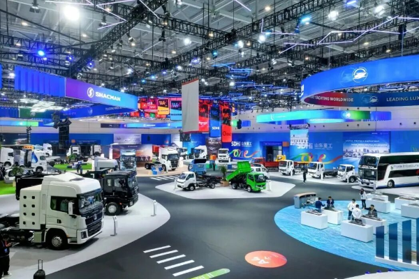 中國(guó)領(lǐng)潮、世界和鳴，寫(xiě)下全球裝備產(chǎn)業(yè)發(fā)展的“重工”答案